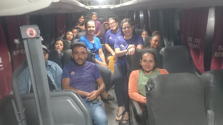 Caravana reuniu 12 moradores acompanhados pelo Núcleo de Apoio às Famílias para a realização do Encceja em São Luís.